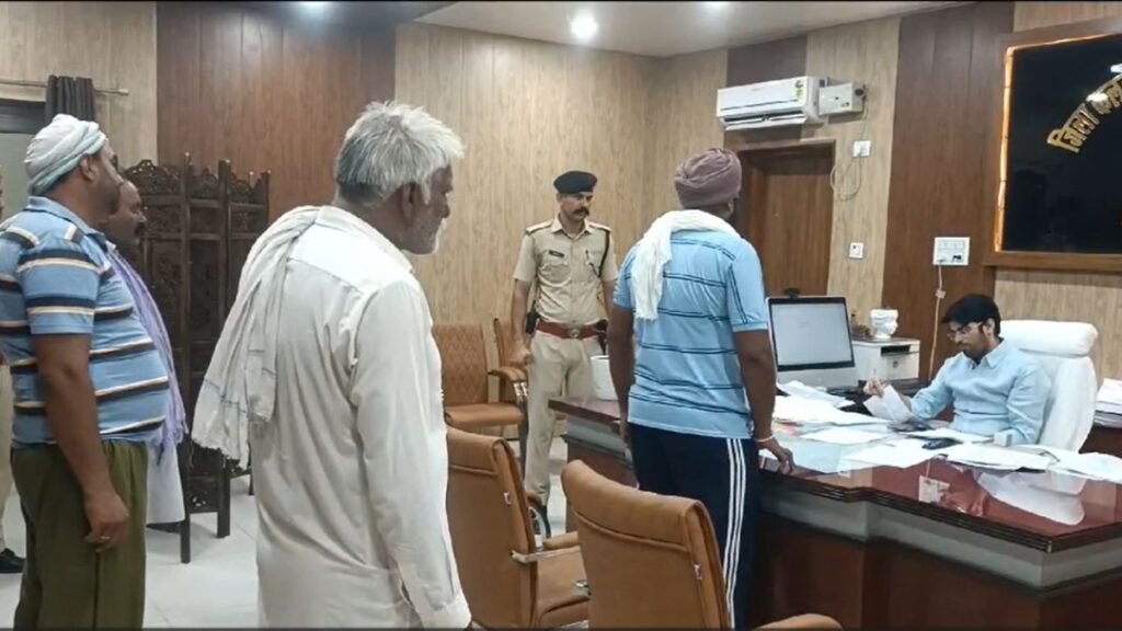 anupgarh-villagers-water-crisis-hunger-strike