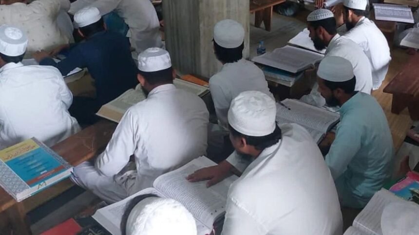 Kanpur madarsa operator