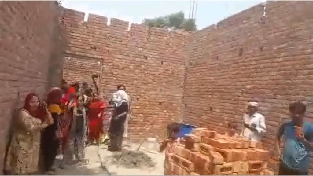 Slug: shamli-plot-dispute-murder-four-arrested