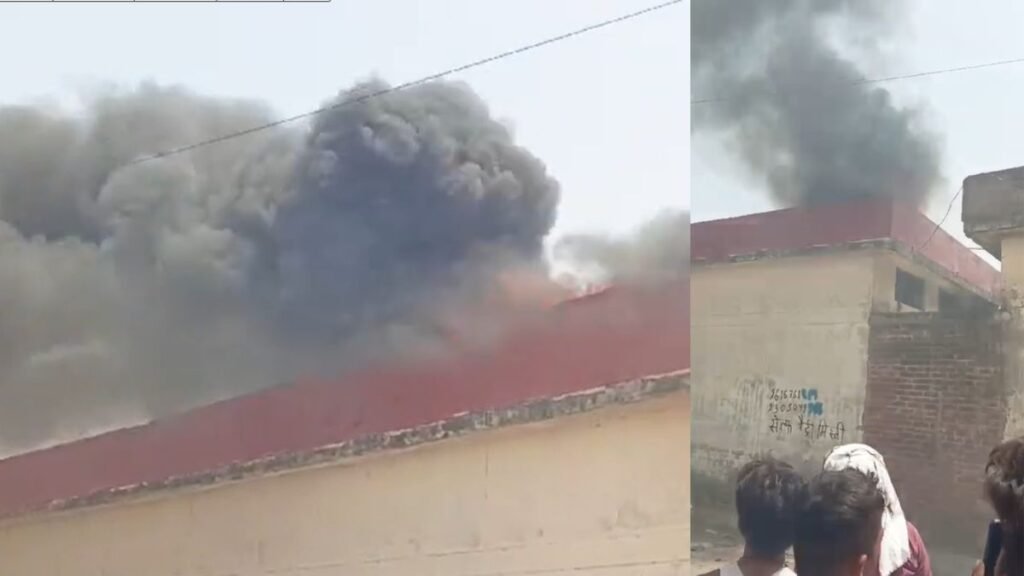 kanpur-chakarpur-mandi-fire-trash-heap