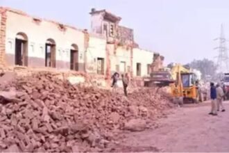 ayodhya-house-shop-compensation-dm-statement