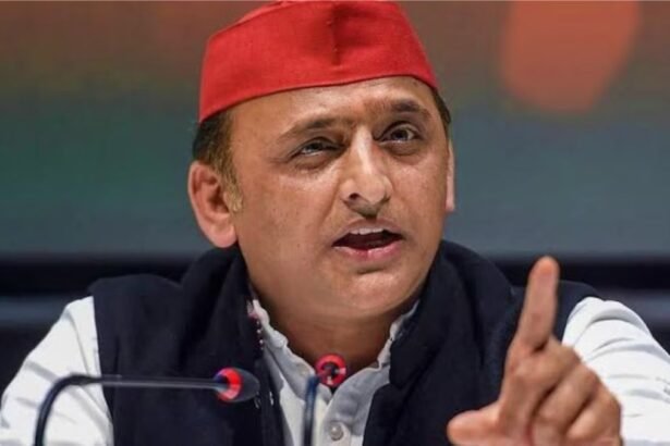 akhilesh-yadav-questions-neet-up-police-aro-exam-scams