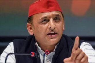 akhilesh-yadav-slams-bjp-over-contractual-recruitment-up-police