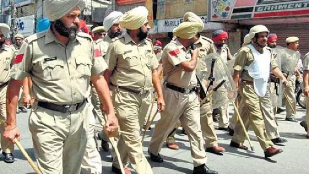 vigilance-bureau-police-employees-arrested-bribery-case