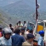 rudraprayag-accident-badrinath-highway-tempo-traveller-alaknanda