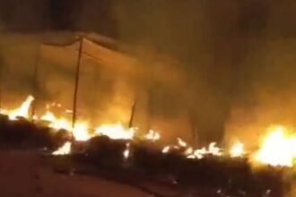 kudargarh-devi-temple-fire-7-shops-burnt