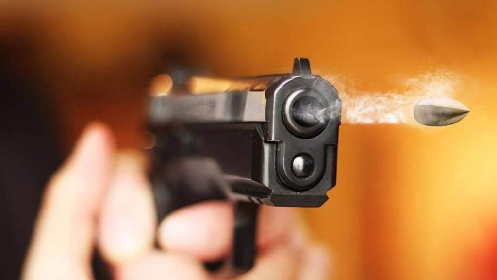 dehradun-dobhal-chowk-shooting-car-deal-dispute-one-dead-two-injured