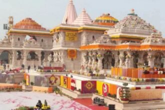 ayodhya-bjp-loss-sp-hoarding-discussion