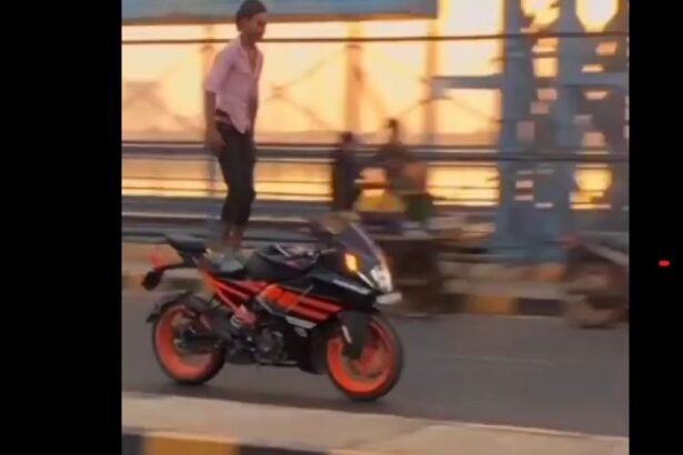 kanpur-nawabganj-stunt-video-viral