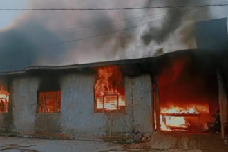 mathura-vrindavan-dress-showroom-fire-loss