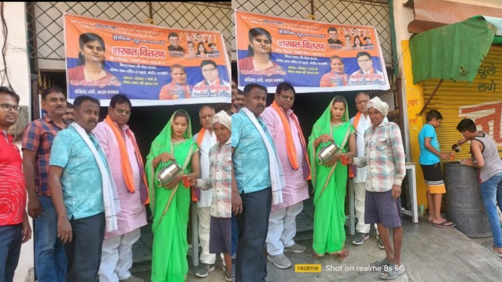 apna-dal-s-women-unit-sherbet-distribution-kanpur