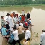 धुबनी में अनोखी शादी - नाव से निकली मोहम्मद अहसान की बारात