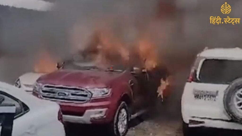 Danapur Hyundai Service Center में भीषण आग,