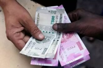 Budget-2024-announces-plan-to-give-one-month-salary-to-first-time-job-seekers-