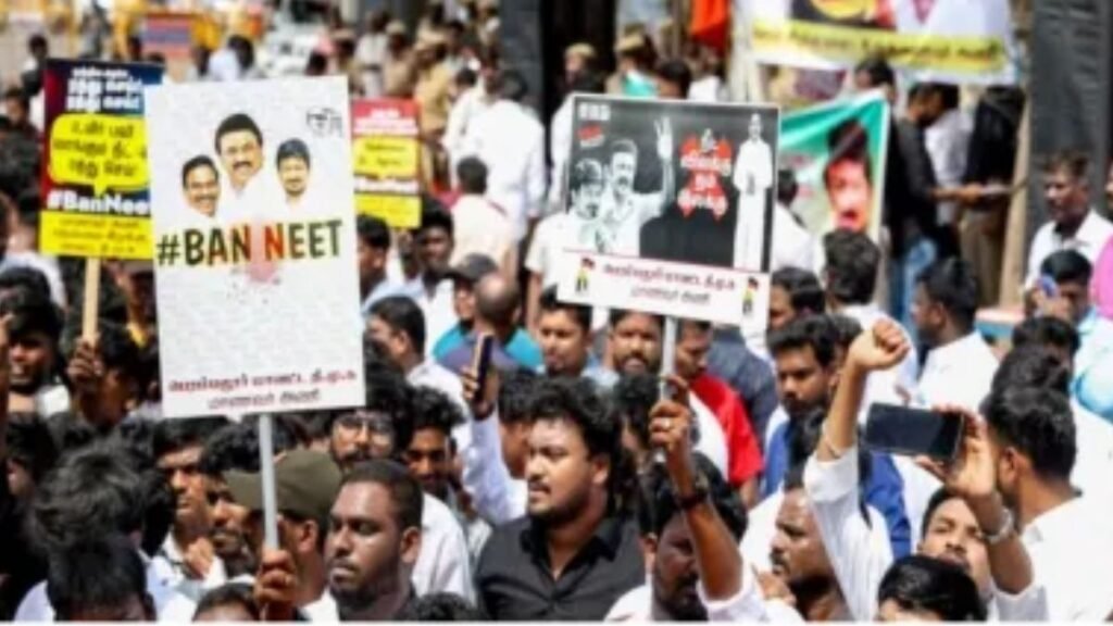 NEET पेपर लीक मामले में