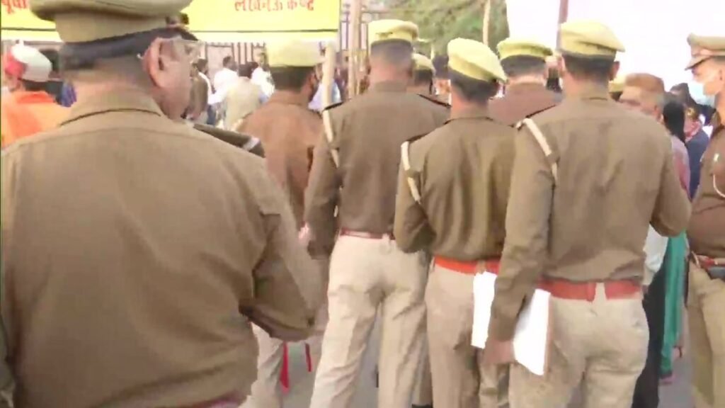 Noida News: 27 Sub-Inspectors Transferred in Central Noida Zone! Many Stations Changed, Some Removed