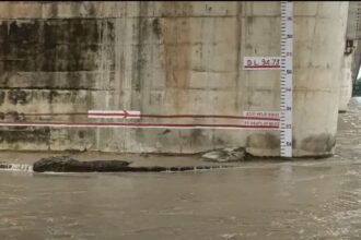 Kushinagar-due-to-continuous-rain-in-the-mountains-of-Nepal-