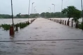 munak-canal-break-delhi-government-failure-flooding