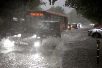 heavy-rain-flood-warning-india-19-states