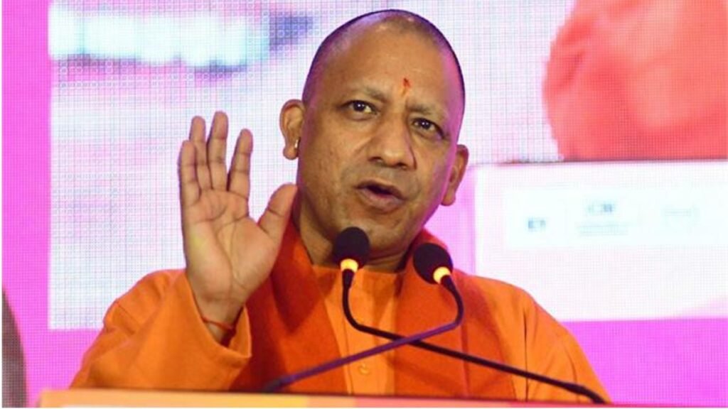 cm-yogi-adityanath-reviews-pwd-projects-emphasizes-road-connectivity-expansion