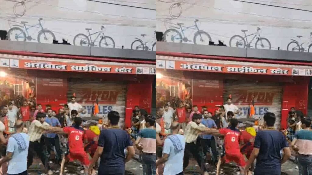 muzffarnagar-kanwar-yatra-violent-clash