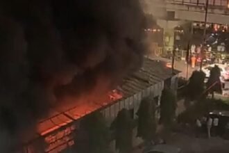 lucknow-raj-hotel-fire-incident-fire-brigade-rescue