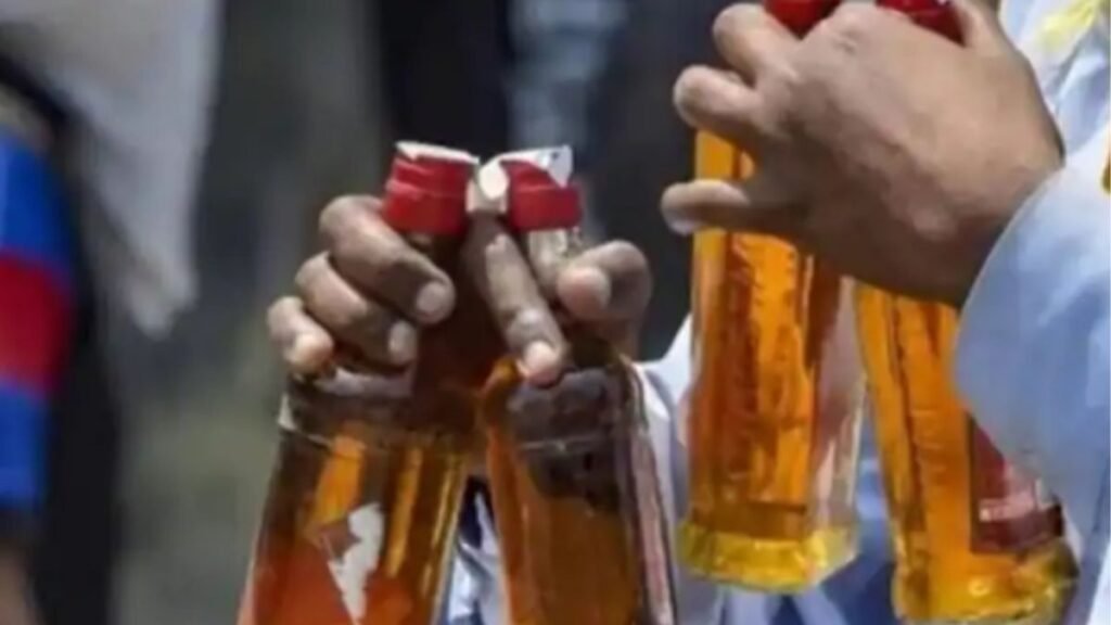 amroha-toxic-liquor-sale-viral-video