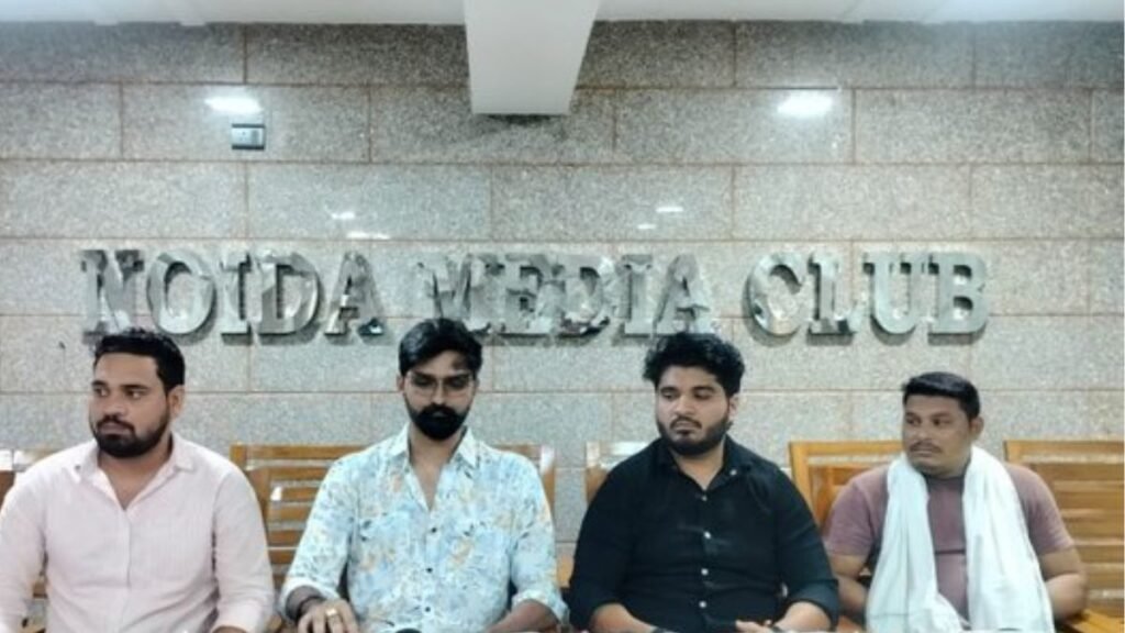 noida-land-dispute-ashram-press-conference