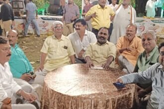 "kanpur-mango-festival-mp-ramesh-awasthi"