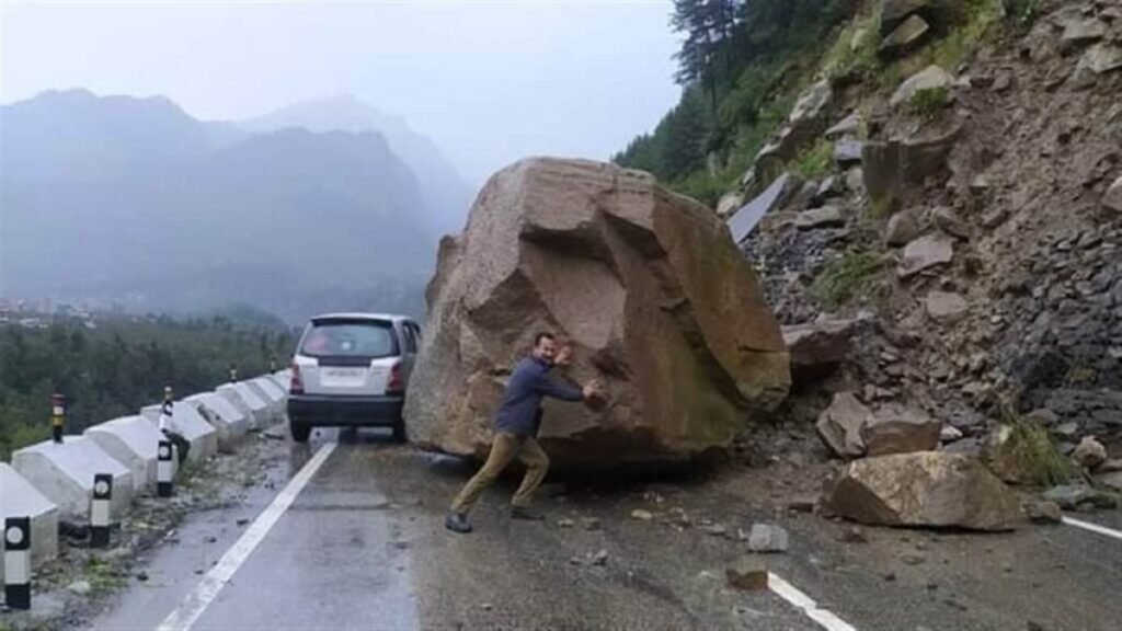 pahad-yatra-safety-precautions-landslide