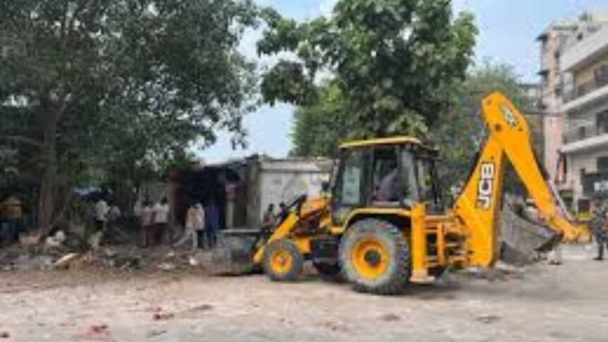 delhi-rohini-mcd-demolition-of-15-year-old-temple-sparks-outrage