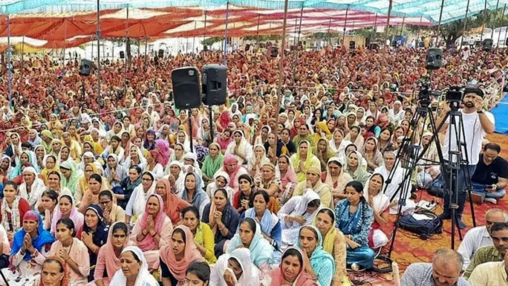 hathras-case-sdm-co-suspended-tehsildar-inspector-action