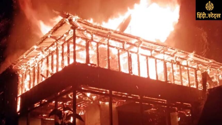 A-massive-fire-broke-out-n-the-house-all-the-belongings-were-burnt-to-ashes-