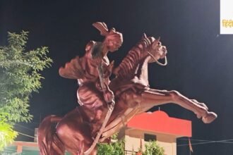 "hamirpur-rani-lakshmibai-statue-damaged-mysteriously"