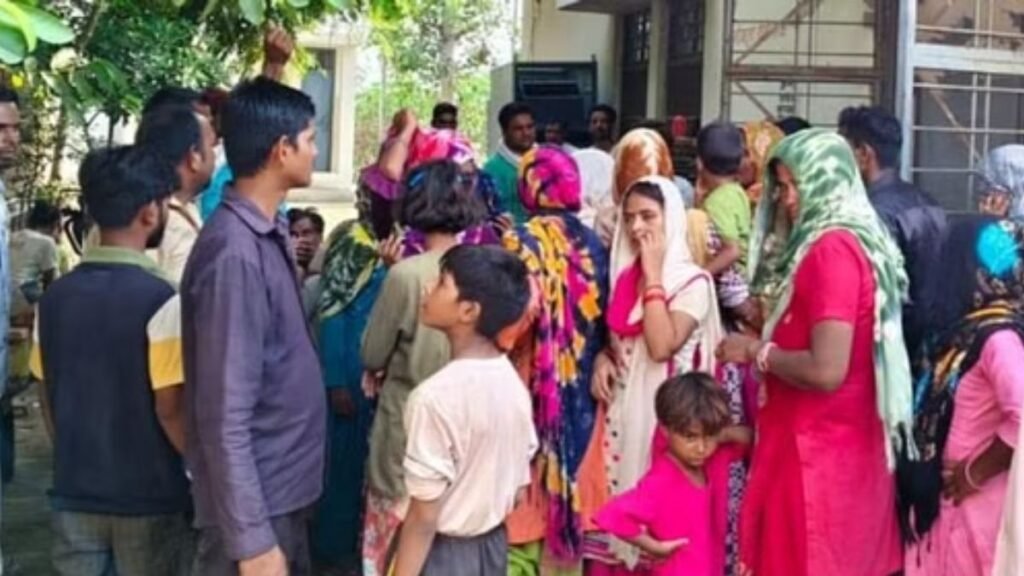 shamli-news-village-electricity-crisis-protest-powerhouse