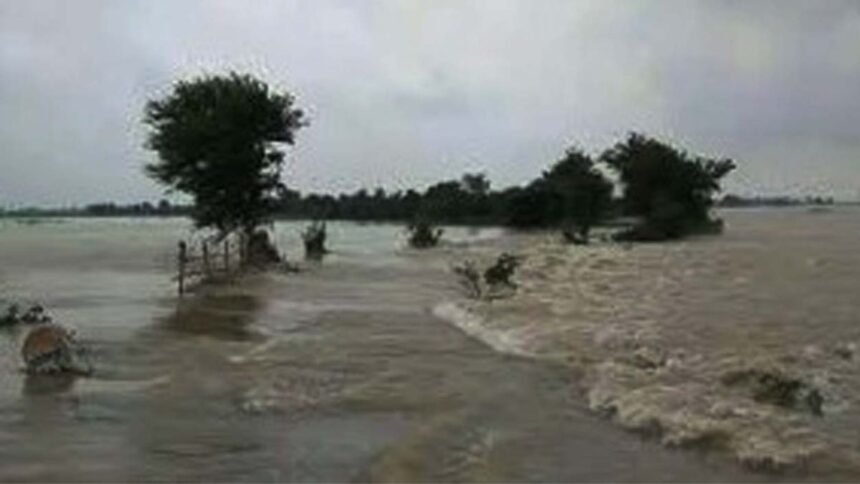 nepal-rainfall-nuna-river-floods-sikti-block-villages-submerged