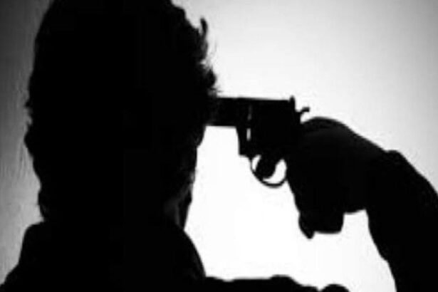 lucknow-suicide-shiva-pandey-service-revolver