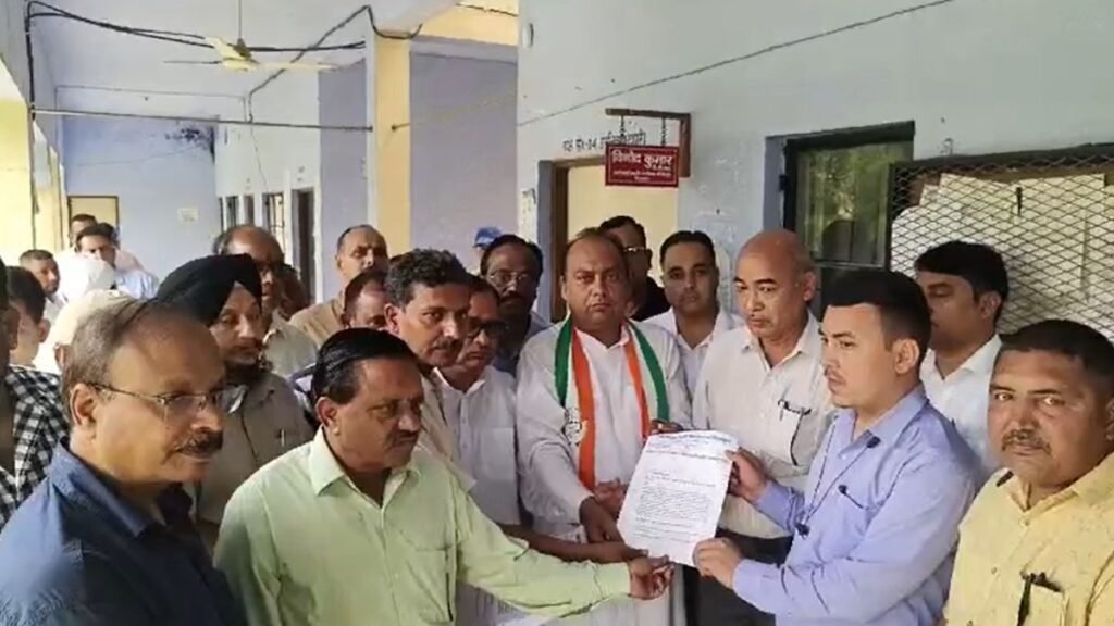 vikasnagar-congress-protest-rehdi-walas-justice-demand