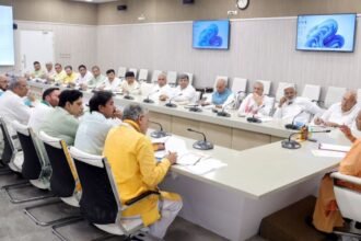 lucknow-cm-meeting-by-election-strategy-discussion