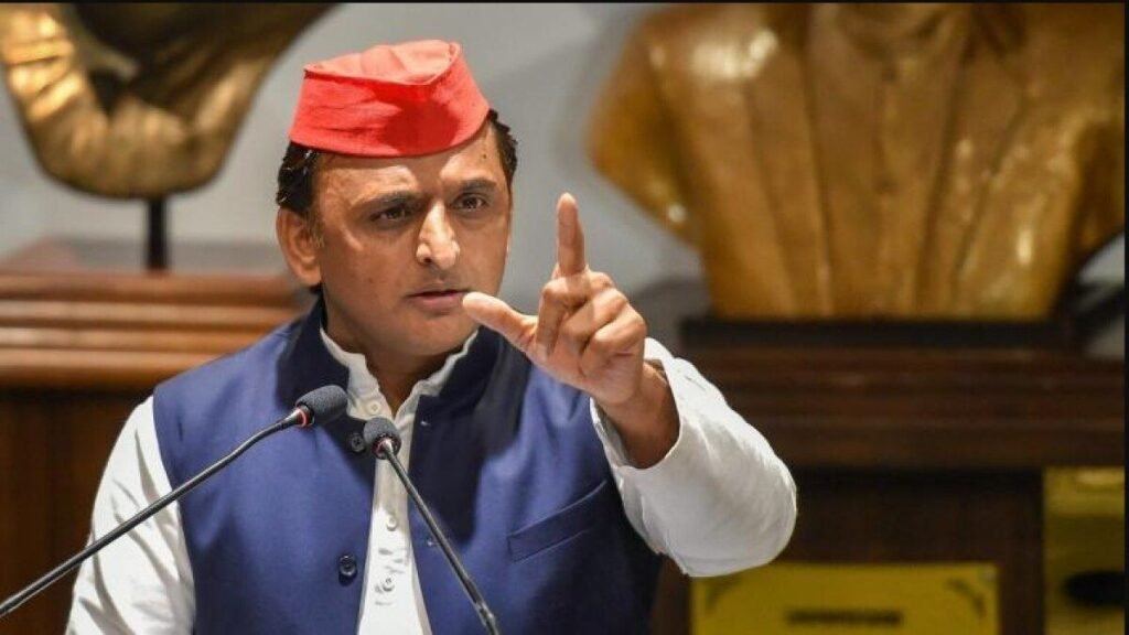 akhilesh-yadav-accuses-health-minister-over-hathras-tragedy-political-health