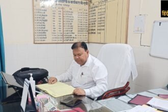 rajeev-nayan-giri-takes-charge-fatehpur-cmo