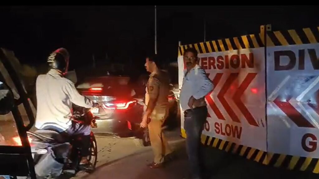 kanpur-dadanagar-bridge-traffic-jam-metro-construction