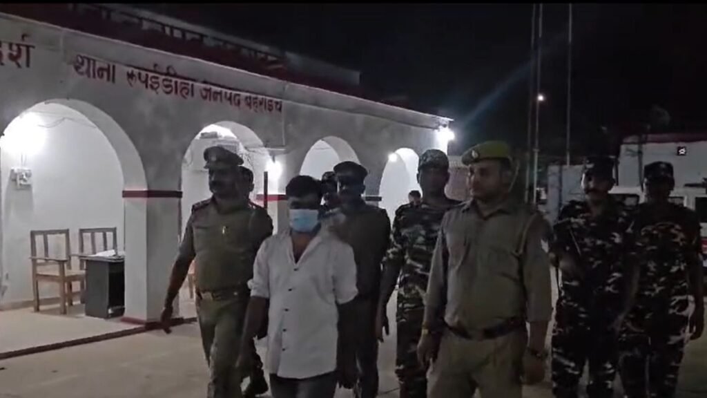 smuggler-arrested-with-17-lakh-smack-india-nepal-border