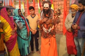 hathras-ghatna-amethi-mauni-swami-dvaara-dukh-vyakt-baba-par-aarop