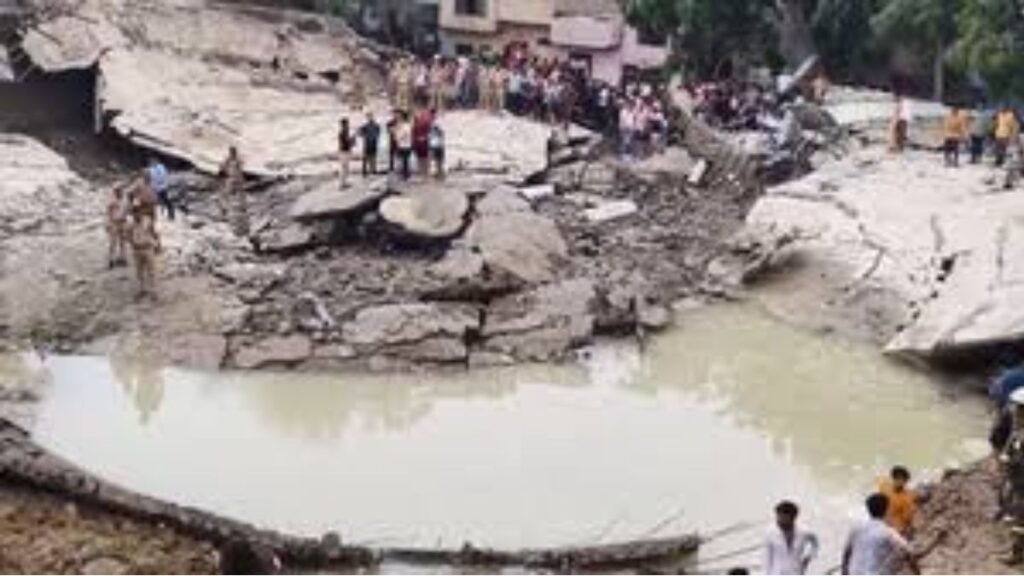 mathura-water-tank-collapse-two-dead-ten-injured-investigation-compensation