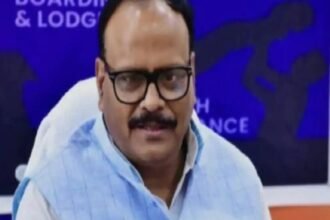 deputy-cm-brajesh-pathak-raid-raebareli-hospital