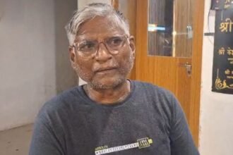 agra-gst-office-computer-operator-suicide-2024