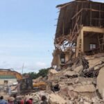 यहां हमारे व्हाट्सएप चैनल से जुड़ें