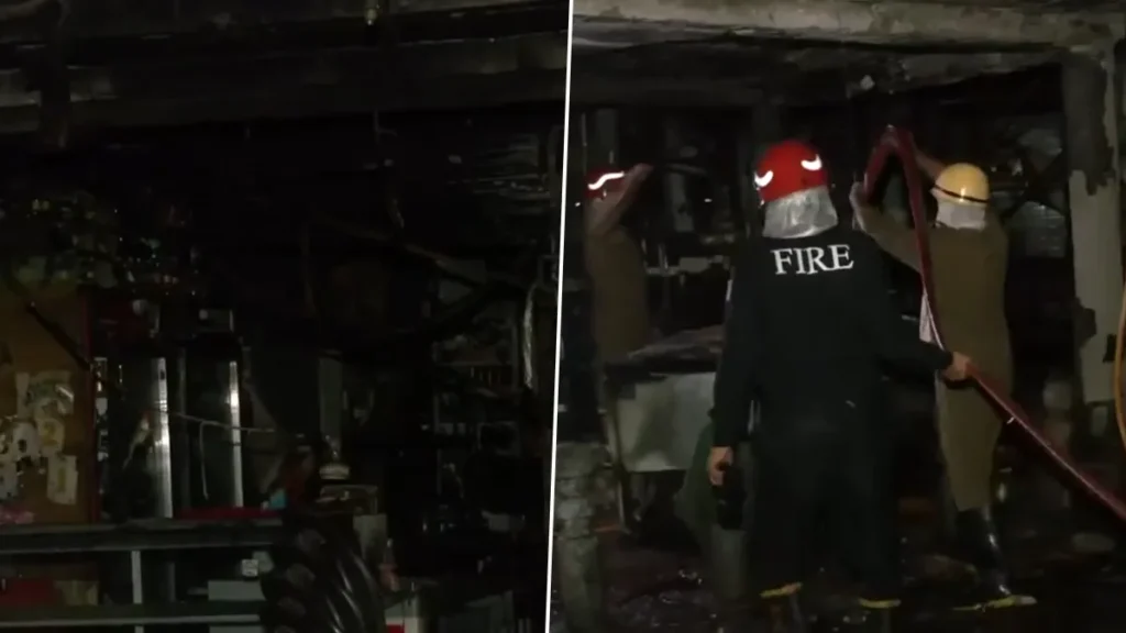 delhi-ina-market-fire