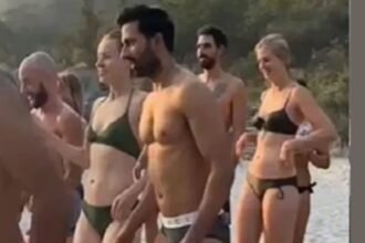 ganga-ghat-bikini-foreigners-video